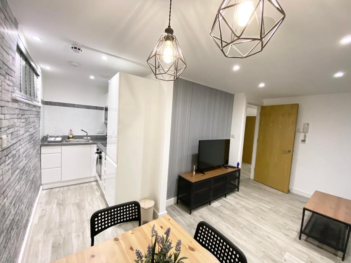 מנצ'סטר Cosy City Centre Location, Hydro Massage Showe מראה חיצוני תמונה